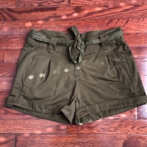 H&M Pants - H&M Olive Green Tie Waist Shorts